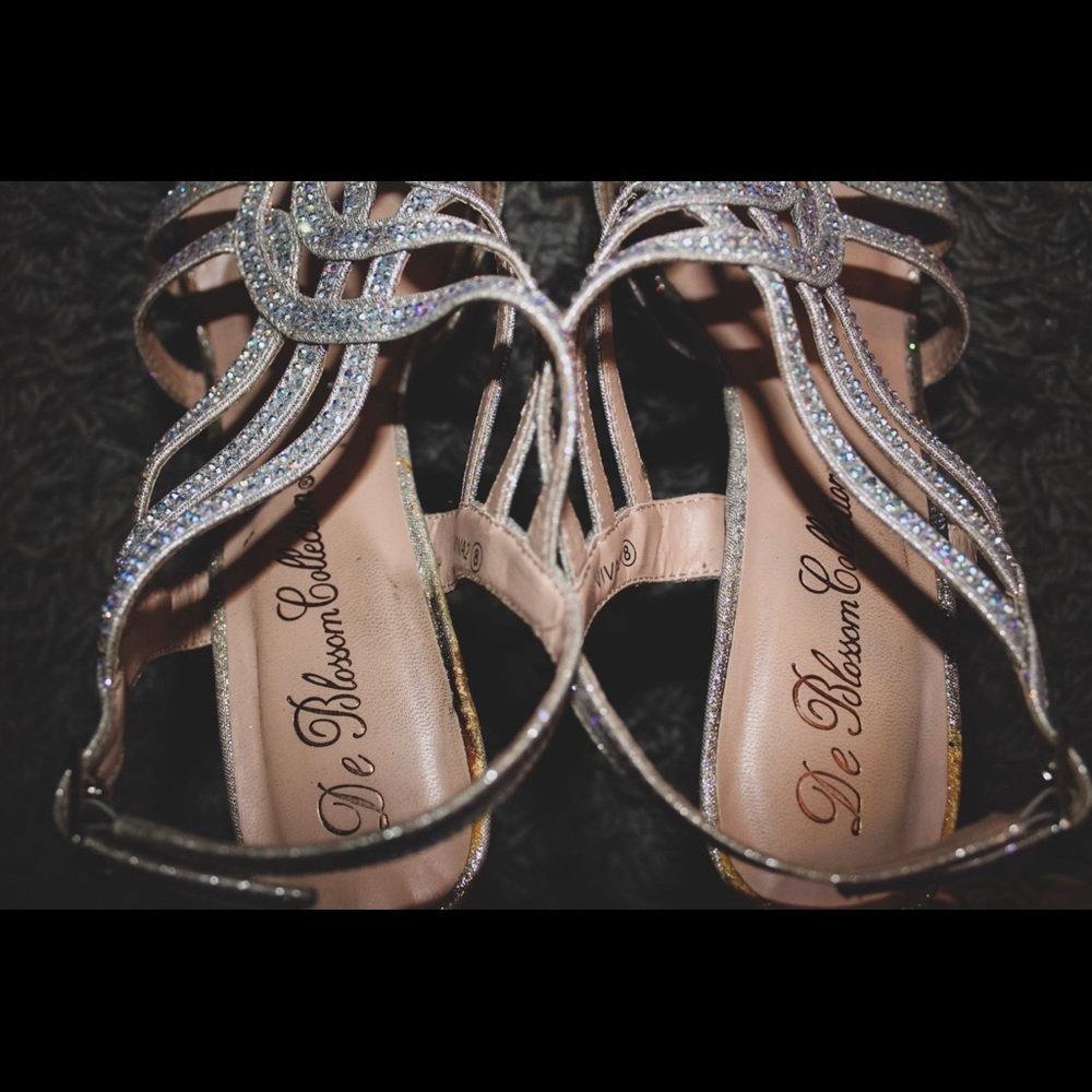 Heels - Picture 5 of 6